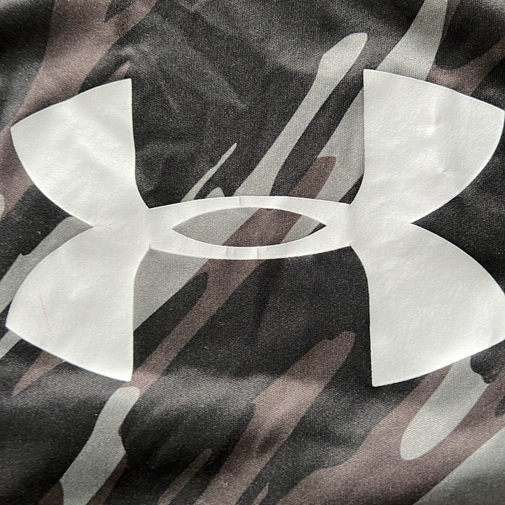 Black camo shirt - Picture 2 of 4